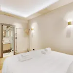 Pick A Flat\'S Apartment In Parc Monceau - Boulevard De Courcelles