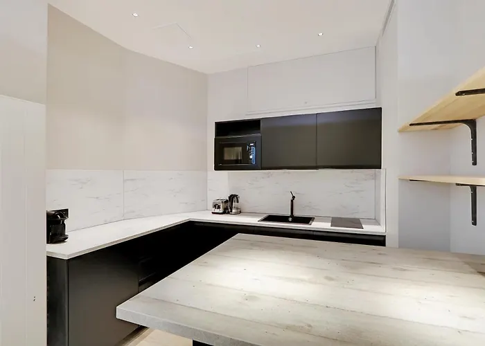 Pick A Flat\'S Apartment In Parc Monceau - Boulevard De Courcelles
