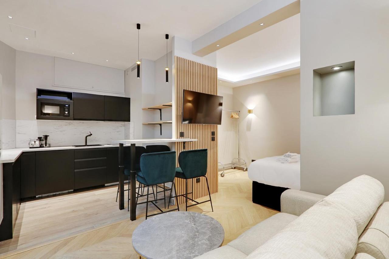 Apartment Pick A Flat's In Parc Monceau - Boulevard De Courcelles *